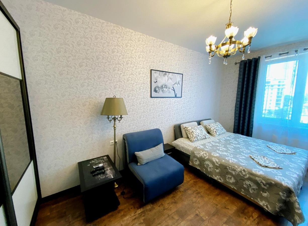 Italian Boulevard Modern Apartment Odessa Dış mekan fotoğraf